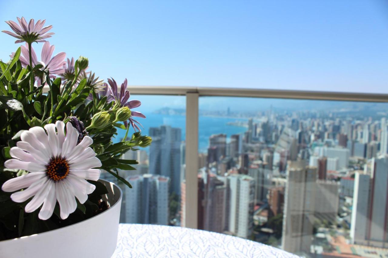 Skyline 20 Apartamento De Lujo Con Terraza Privada Y Vistas Al Mar Benidorm Esterno foto